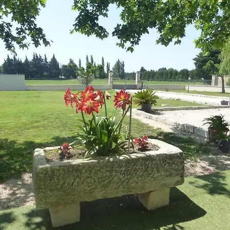 Mas Aubert Villa Eyragues Exterior photo